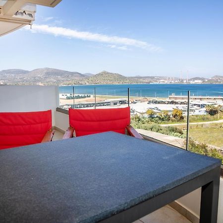 Komfort City Apartment "Elias" Mit Meerblick In Lavrio Bagian luar foto